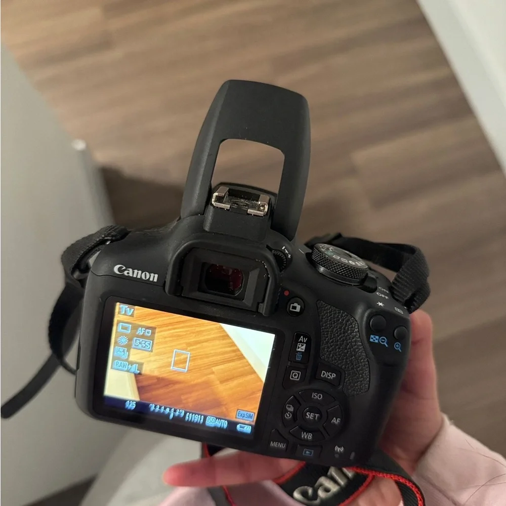 Canon EOS T7 rebel